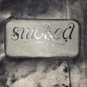 Urban Decay “Smoked” Eye Shadow Palette
